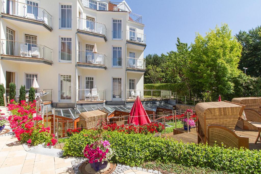 Zahrada ubytování HOTEL am STRAND