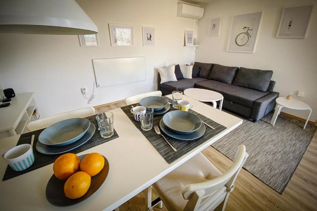 Posezení v ubytování Casa Martinica - House with 2 Apartments