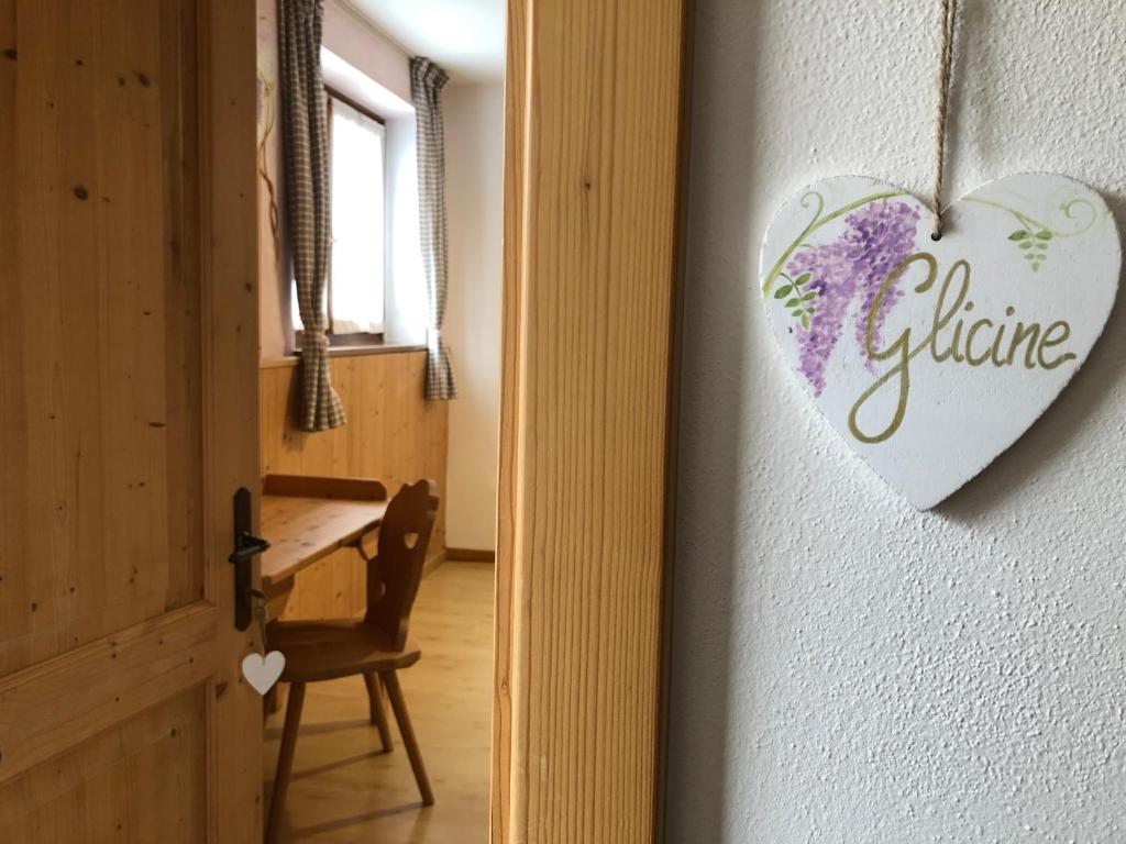 Fotografie z fotogalerie ubytování B&B Monte Tesobo v destinaci Roncegno