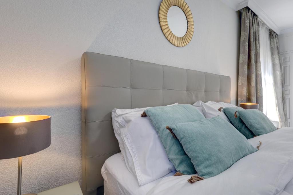 A bed or beds in a room at Casa Sol