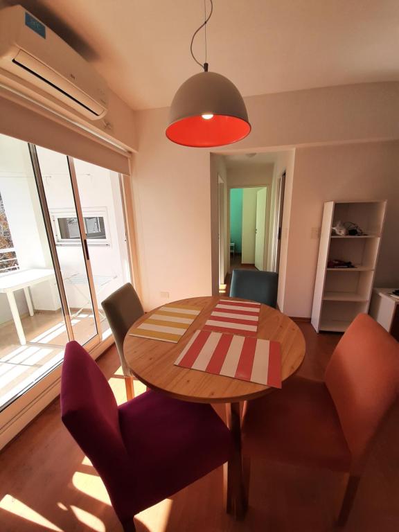 Bonpland, sol y color, dos ambientes con servicios