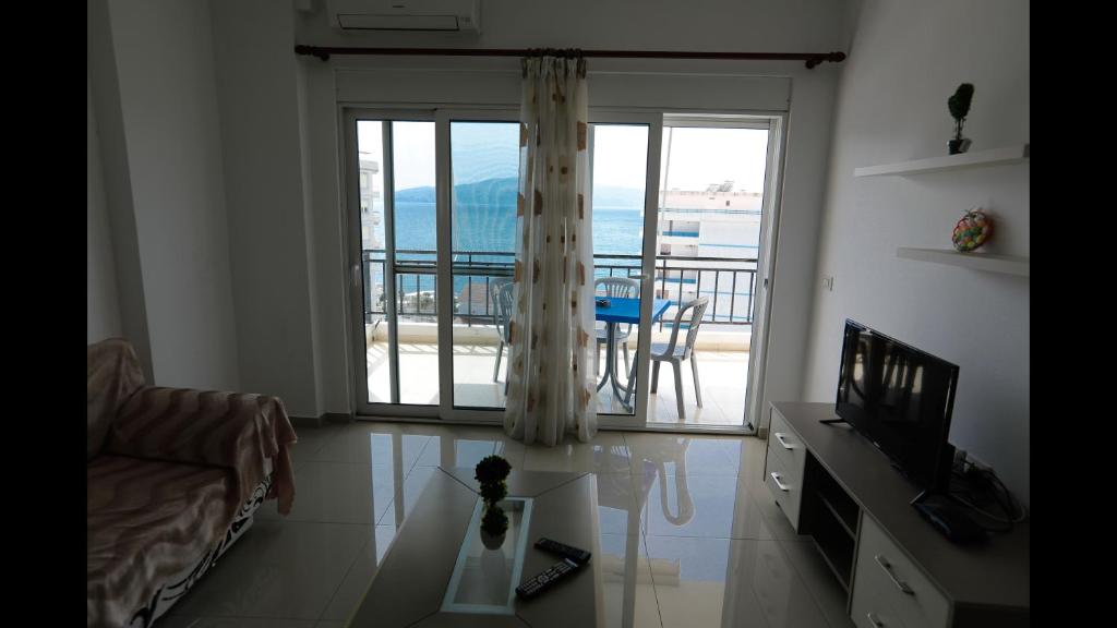 Sion Saranda Apartment 22 , a 2 bedroom apartment in the center of the city - Image 10