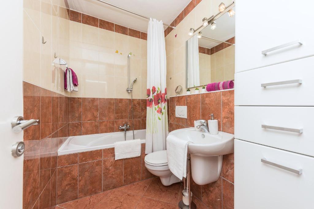 Kúpeľňa v ubytovaní Apartman Centar Glavaš