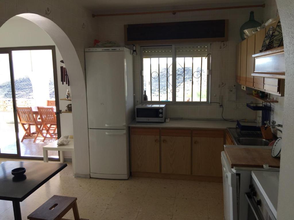 Kuchyň nebo kuchyňský kout v ubytování Casa en el valle de los Escullos