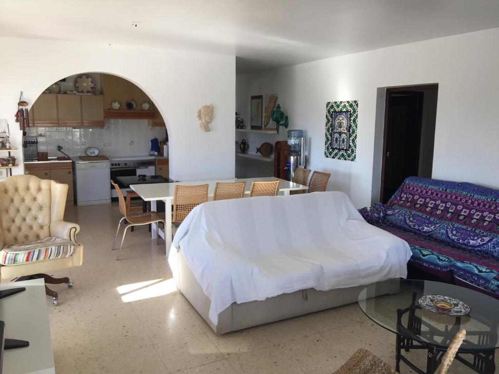 Posezení v ubytování Casa en el valle de los Escullos