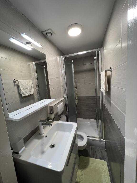 Koupelna v ubytování Rooms Edna
