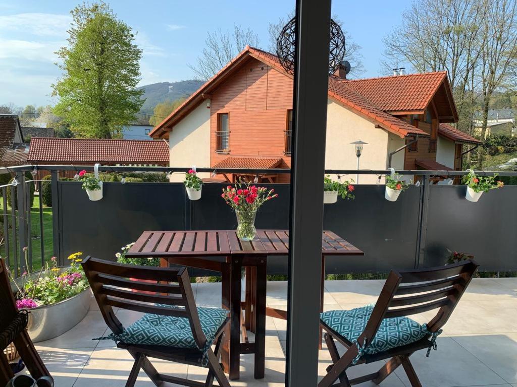 Balkón alebo terasa v ubytovaní Apartament Górska Fantazja