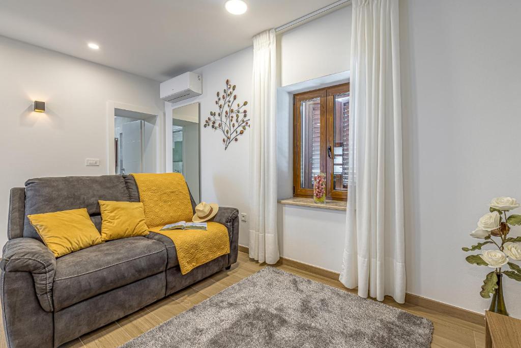 Posedenie v ubytovaní Apartment Nilda II