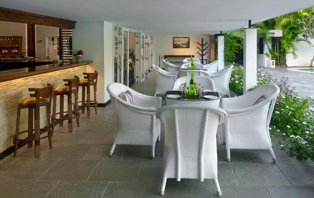 Restaurace v ubytování Amanvana Spa Resort, Coorg