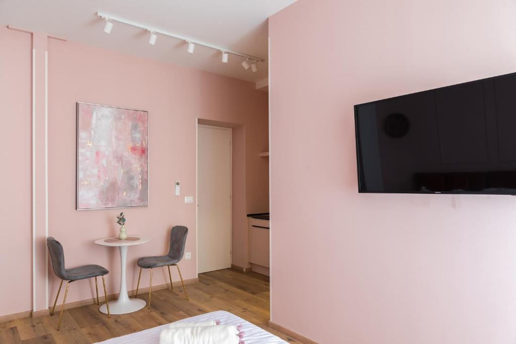 Center De Lux Studios “ Zara “ - 4