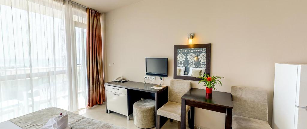 Briz Beach Apartments - Estúdio Com Vista Lateral Para O Mar