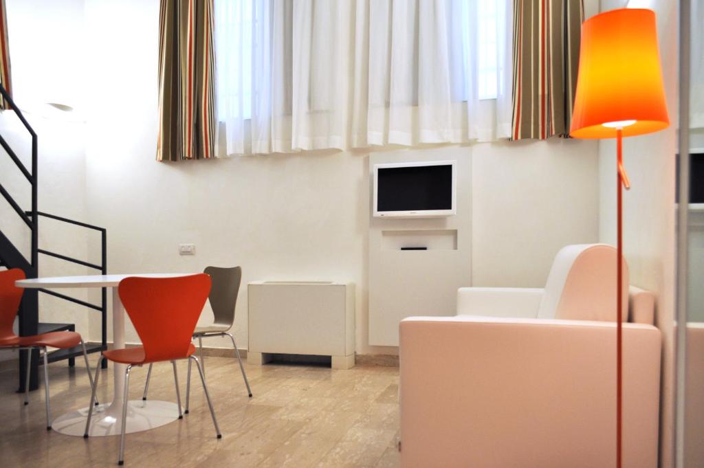 BB Hotels Aparthotel Bocconi - Resim 24