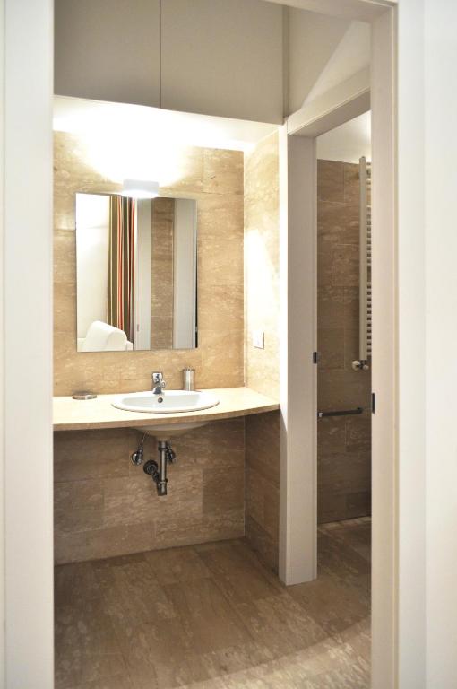 BB Hotels Aparthotel Bocconi - Resim 39