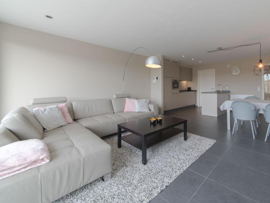Kuchyň nebo kuchyňský kout v ubytování Apartment Solis by Interhome
