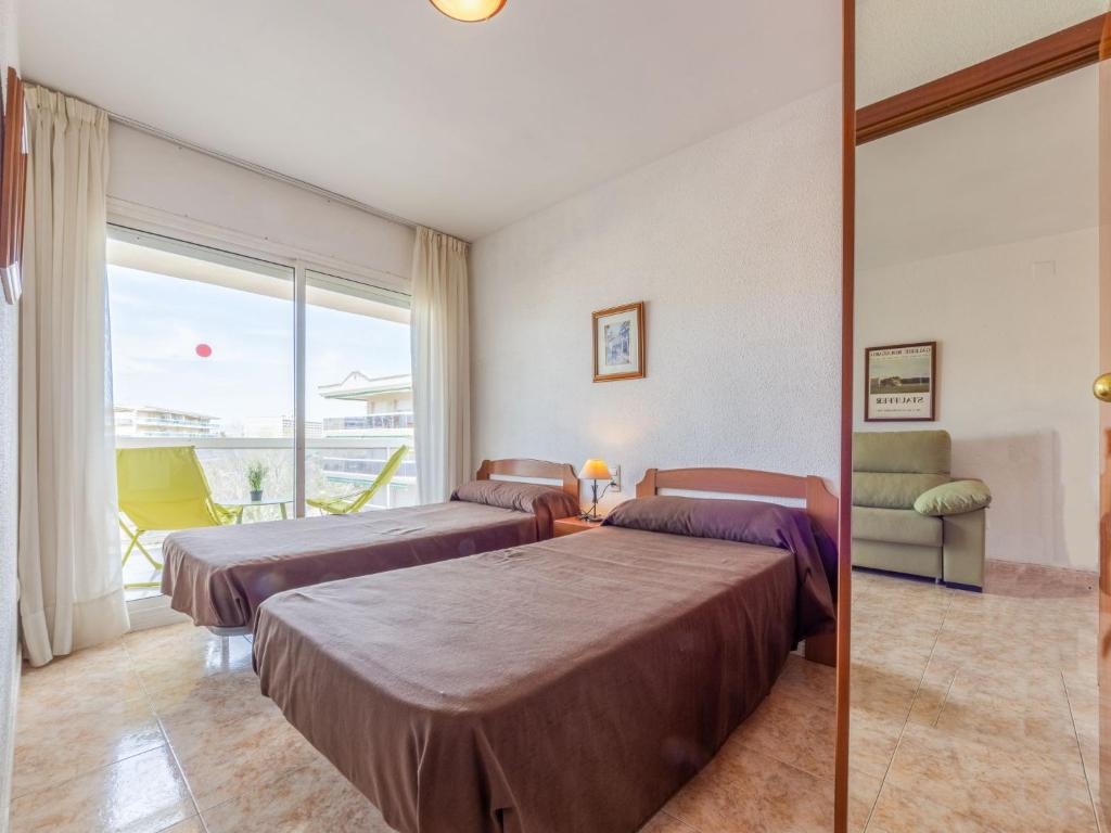 Posteľ alebo postele v izbe v ubytovaní Apartment Living Park by Interhome