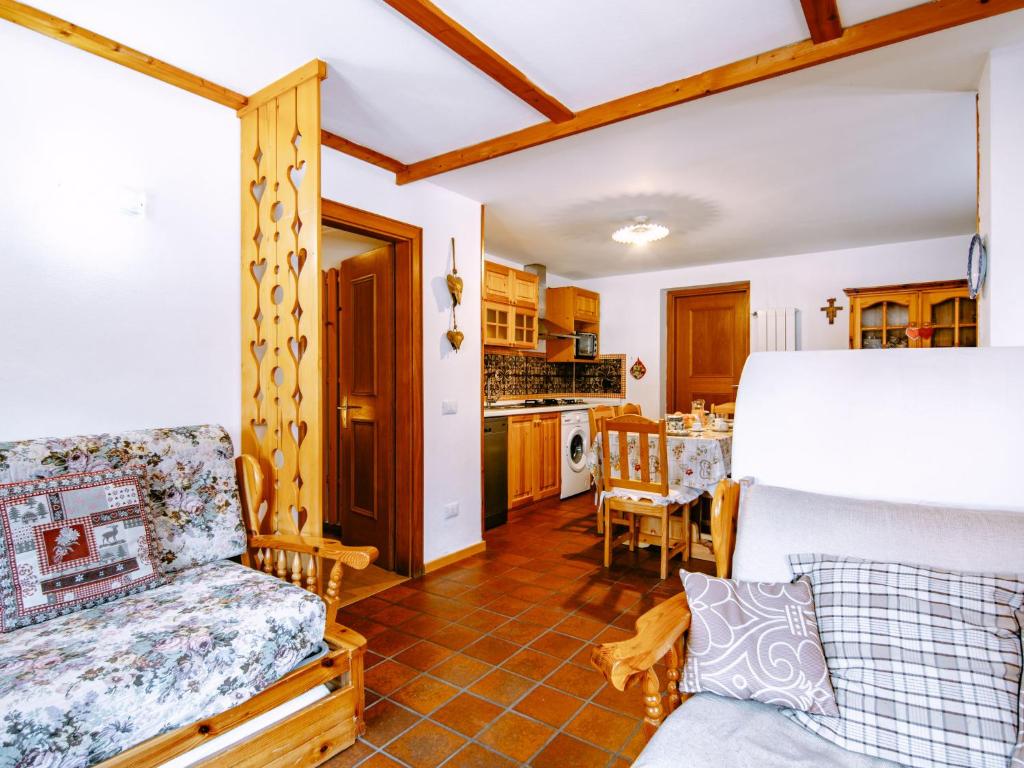 Kuchyňa alebo kuchynka v ubytovaní Apartment Cesa Veja by Interhome