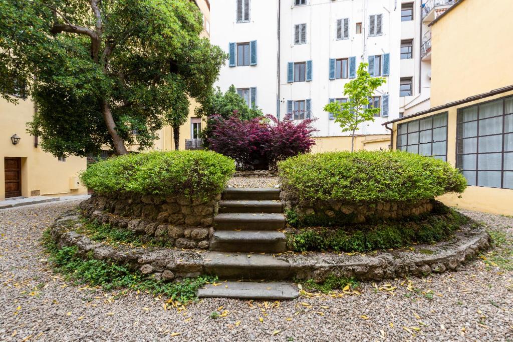 Kép Apartments Florence - Dragomanni Loft with patio szállásáról Firenzében a galériában