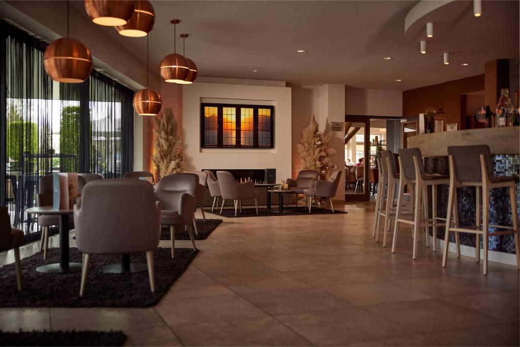 Restaurace v ubytování Van der Valk Hotel Dennenhof