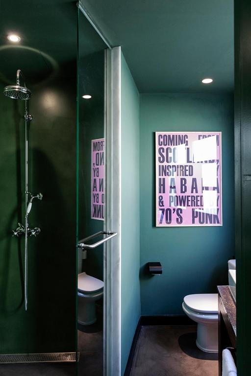 Kúpeľňa v ubytovaní chic&basic Habana Hoose