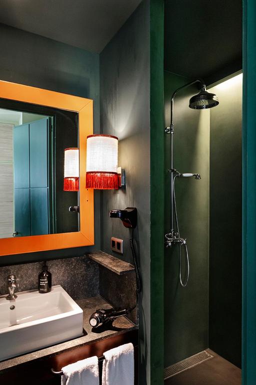 Kúpeľňa v ubytovaní chic&basic Habana Hoose
