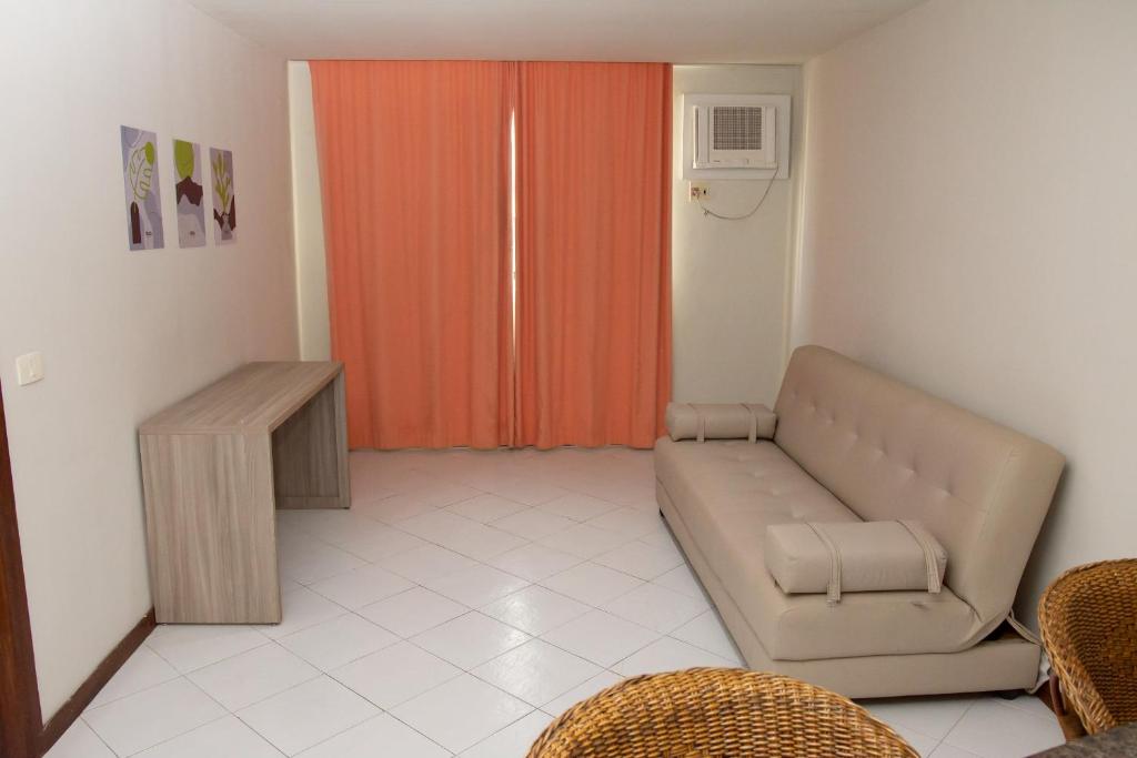 Uma área de estar em VOA Ambassador Flat