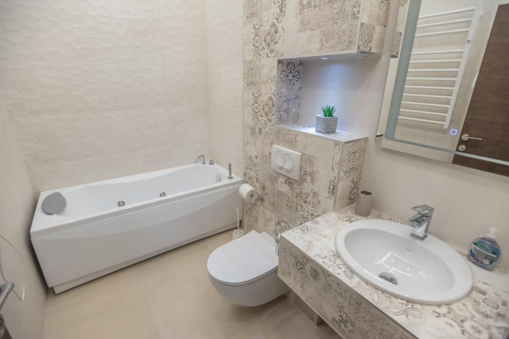 Vila Samokres sa bazenom - Apartment With Pool View