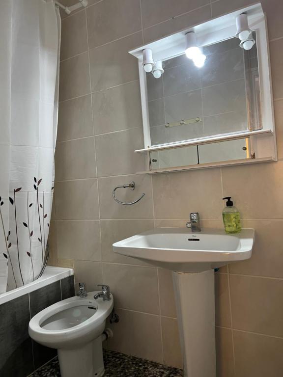 Kúpeľňa v ubytovaní COSTA DAURADA APARTAMENTS - Molins II