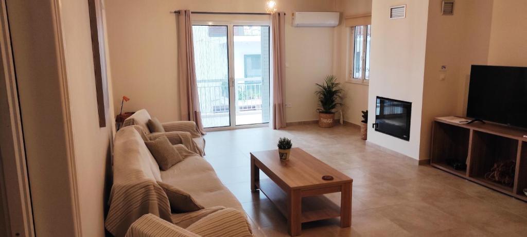 Gallery image of Comfortable Apartment Close to the Airport in Spata