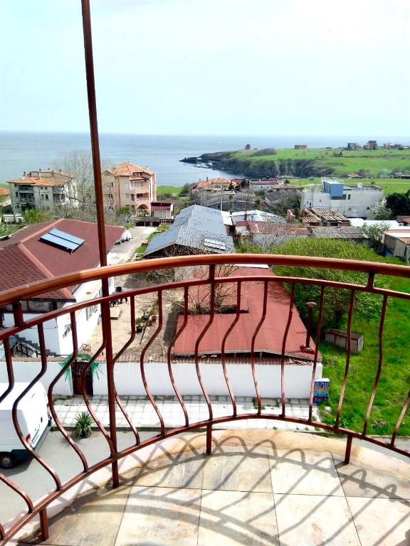 Standard Triple Room with Sea View