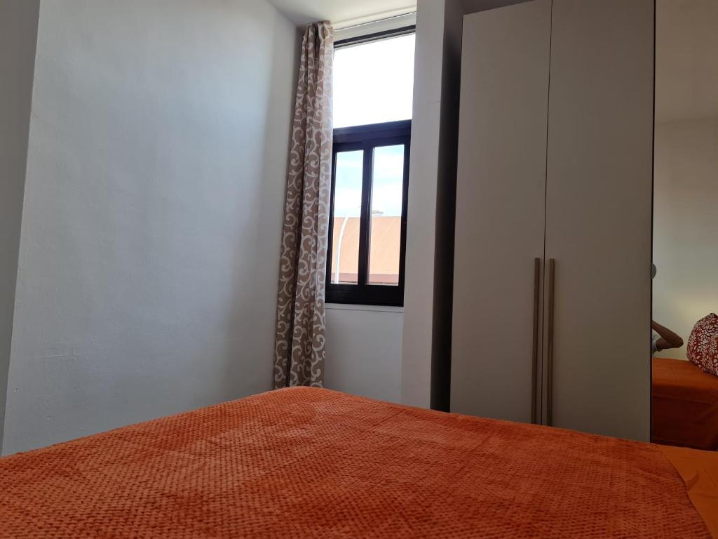 Posteľ alebo postele v izbe v ubytovaní Yumboflat Two Bedroom Apartment