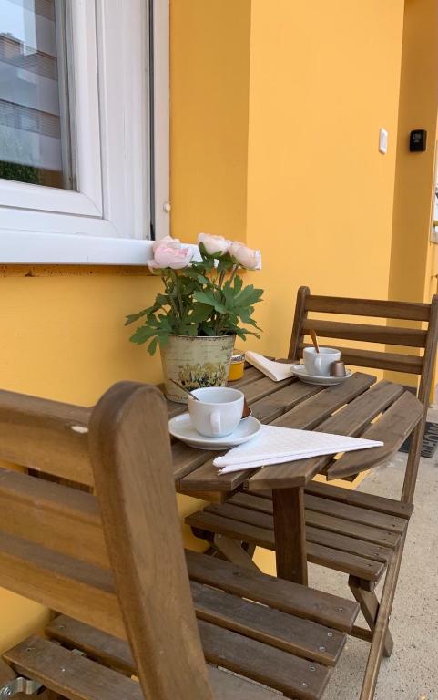 Posezení v ubytování ZÓRA APARTMAN