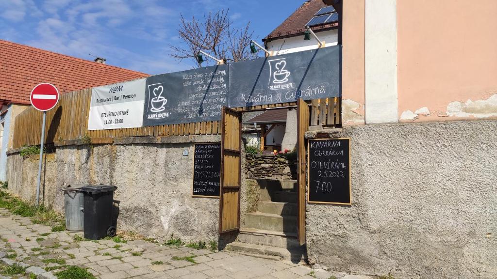 Certifikát, hodnocení, plakát nebo jiný dokument vystavený v ubytování H@M Penzion