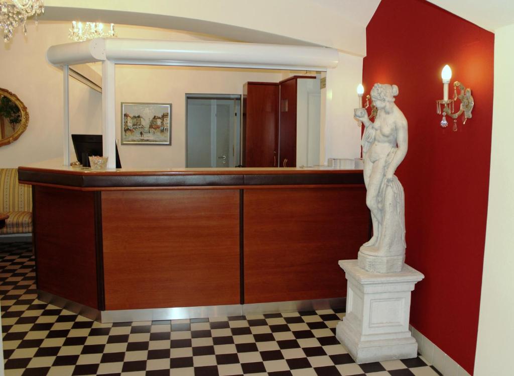 Hotel Graf Stadion - Resim 11
