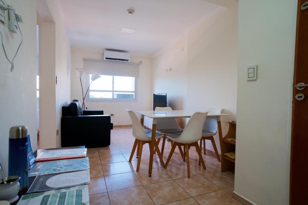 TV a/nebo společenská místnost v ubytování Regia Apartamentos Posadas