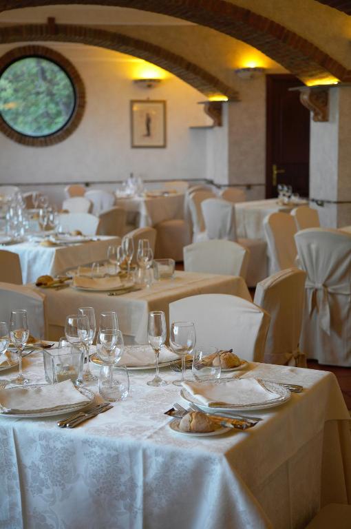 Restaurace v ubytování Airone Wellness Hotel