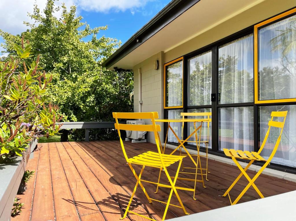 Balkón nebo terasa v ubytování Aotearoa Lodge