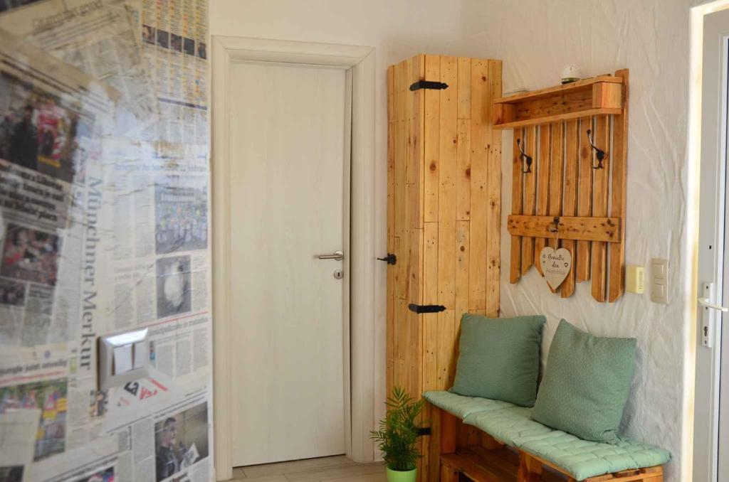 พื้นที่นั่งเล่นของ Apartments in Porec - Istrien 42541