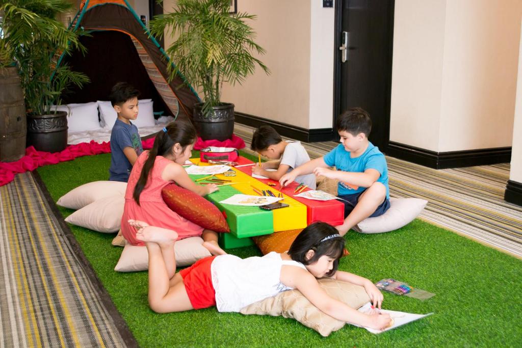 Hosté ubytování Le Charmé Suites - Subic