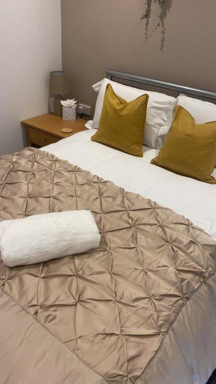 Postel nebo postele na pokoji v ubytování Cosy one bed central Fareham