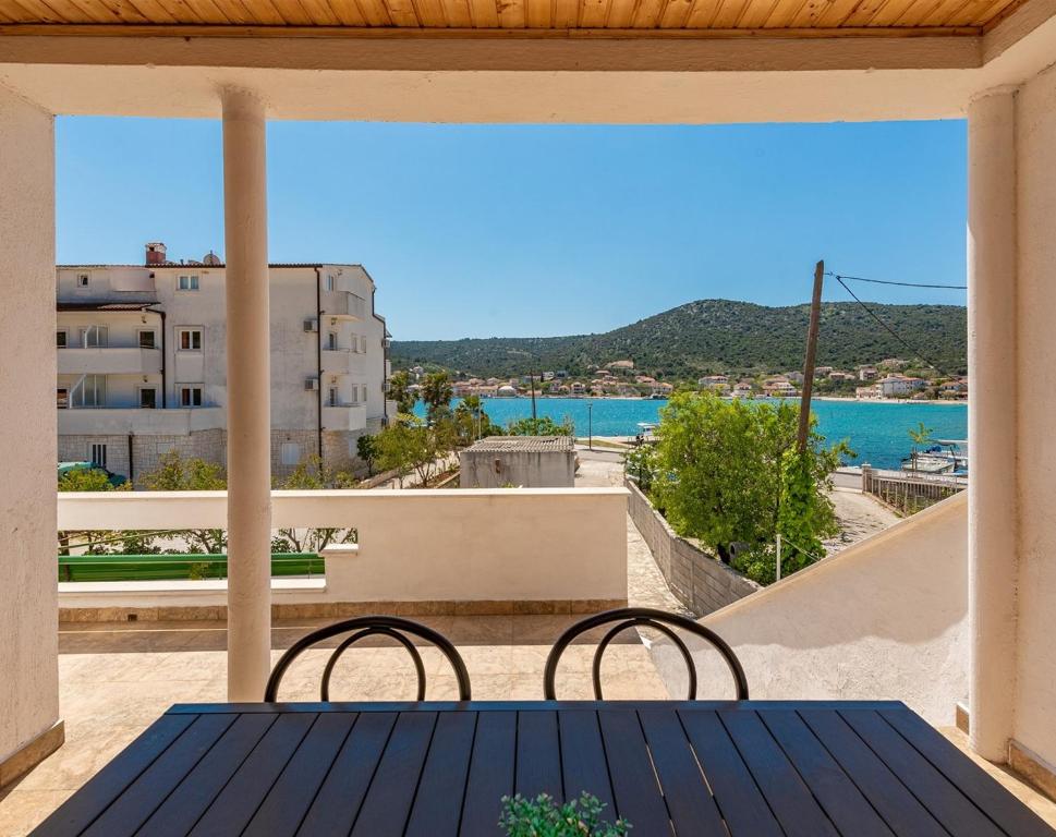 Φυσικό τοπίο κοντά σε αυτή η παραθεριστική κατοικία