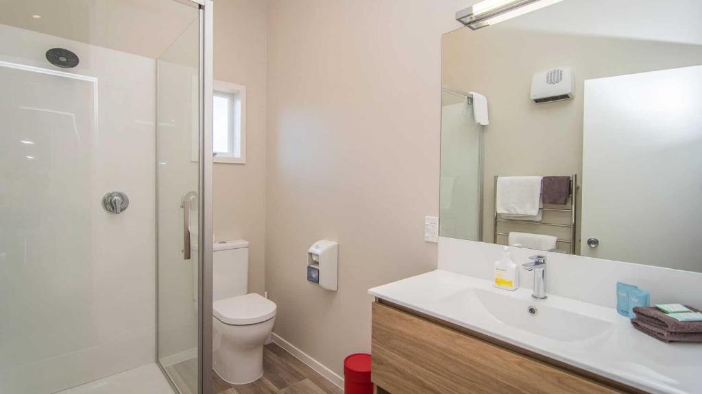 Cedar Lodge Motel - Resim 3