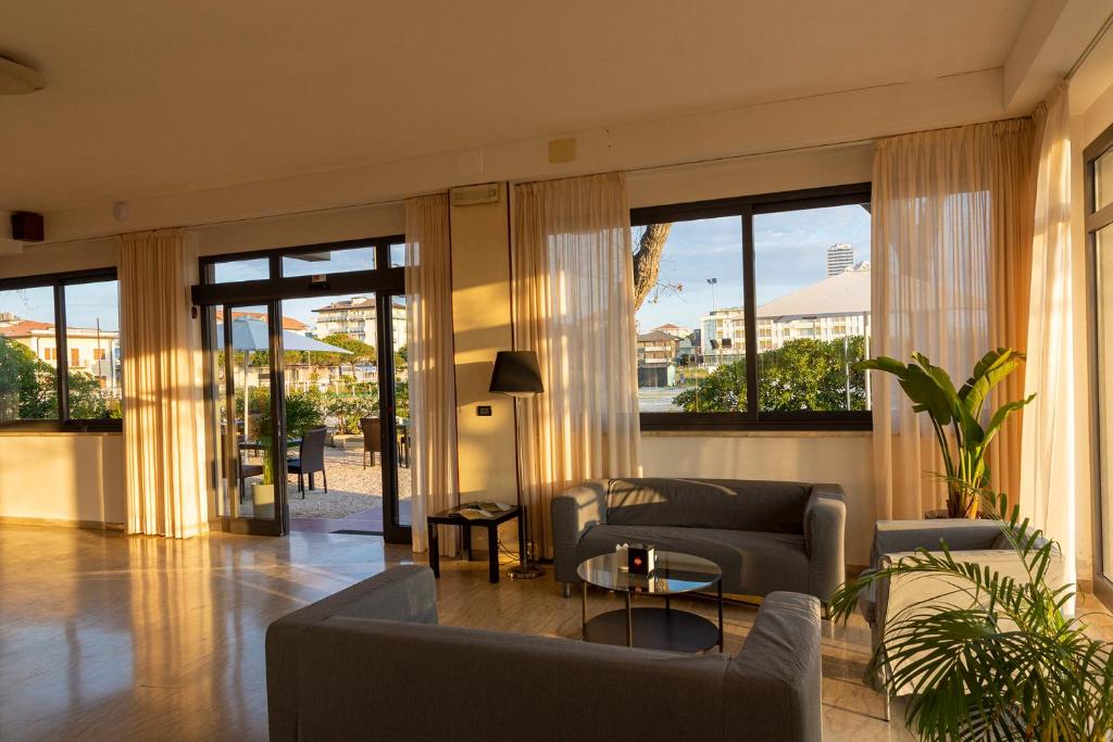 Posezení v ubytování Hotel Atlas