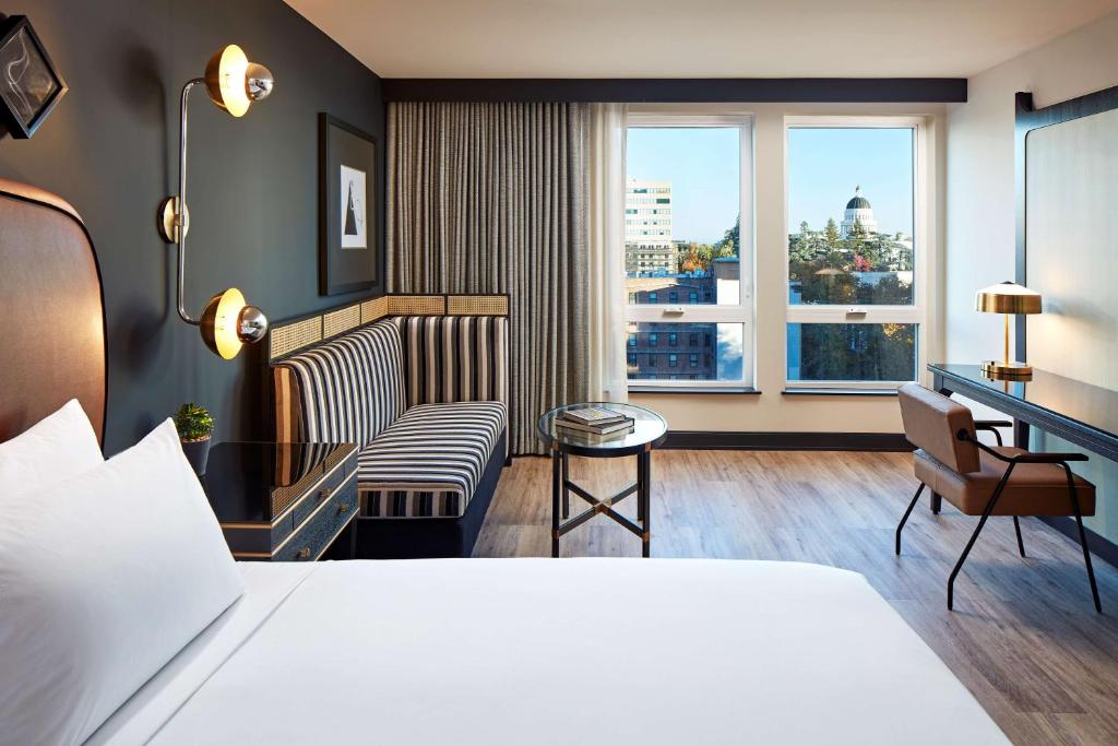 Hyatt Centric Sacramento Downtown photo