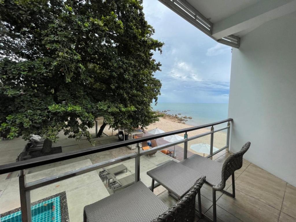 Prasarnsook Villa Beach Resort - 豪华双胞胎室和海景
