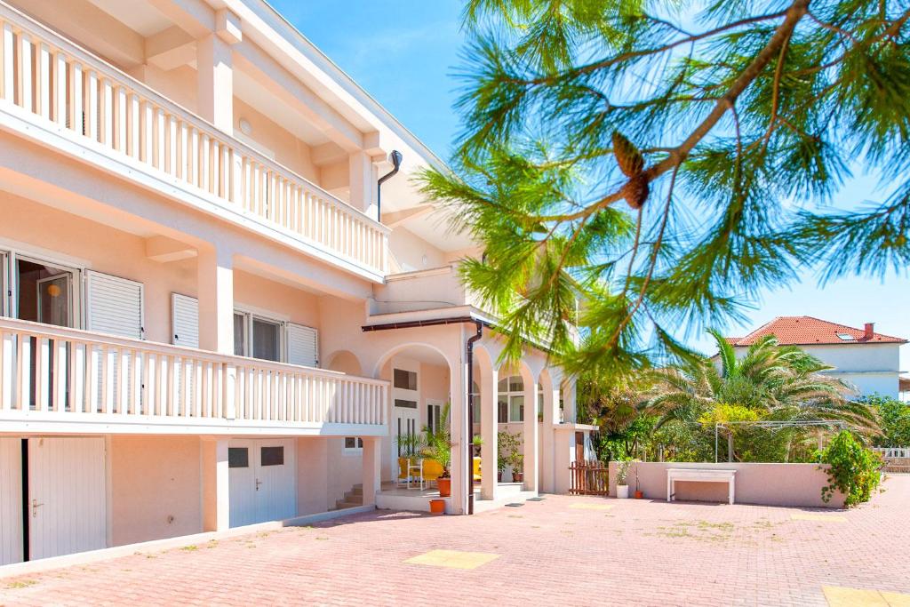 Fotografie z fotogalerie ubytování Apartments Facini v destinaci Košljun