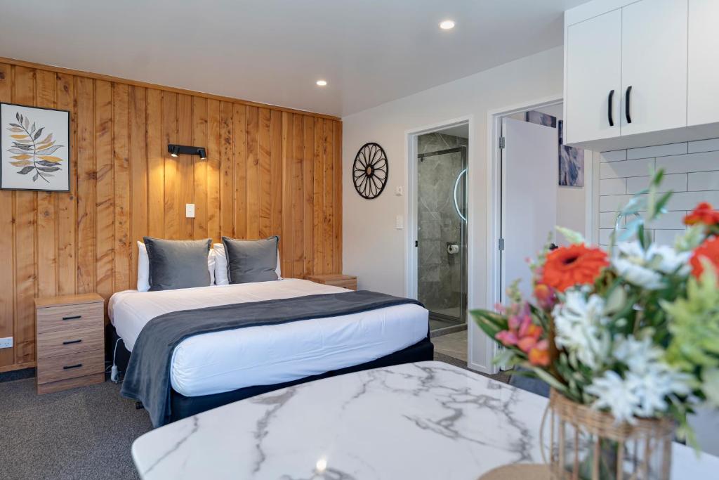 Archway Motels & Chalets - Resim 42