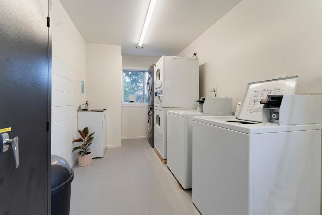 Archway Motels & Chalets - Resim 37