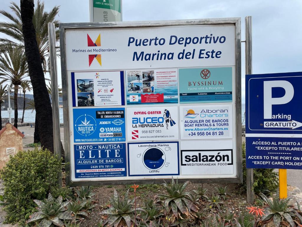 Certyfikat, podpis lub inny dokument wystawiony w obiekcie Luxury Penthouse: The Beacon at Punta de la Mona