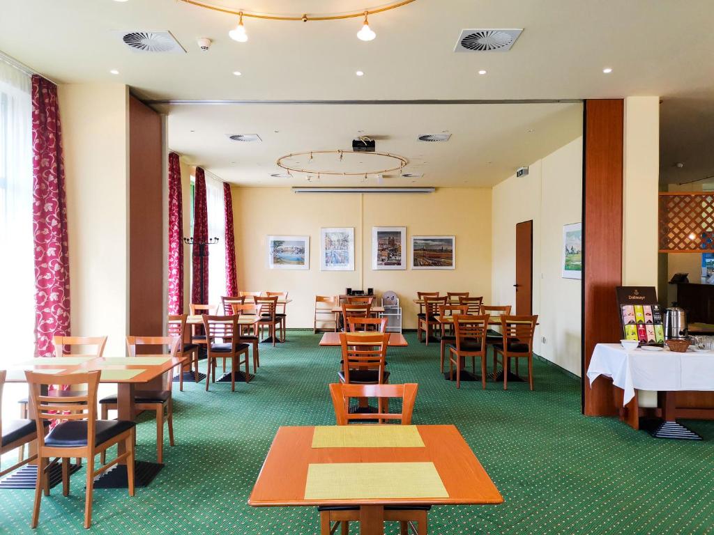 Restaurace v ubytování ACRON Hotel Wittenberg