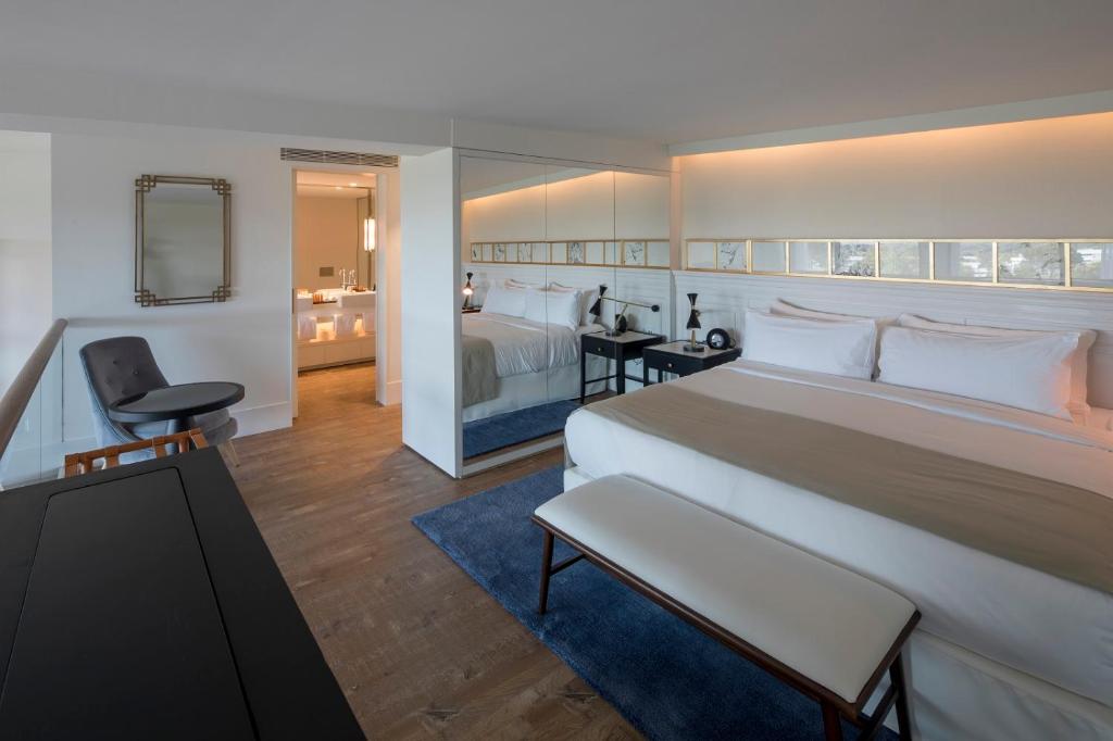Hotel Camiral - The Leading Hotels of the World - Duplex Superior Suite